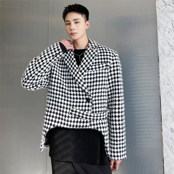men's suits & blazers clothong tide koean casual irregular plaid suit coat for male 2021 autumn loose simple long sleeve, White;black
men's suits & blazers clothong tide koean casual irregular plaid suit coat for male 2021 autumn loose simple long sleeve, White;black