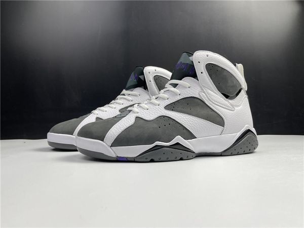 shoes 7 flint men basketball authentic 7s white grey black varsity purple trainers sports sneakers original
shoes 7 flint men basketball authentic 7s white grey black varsity purple trainers sports sneakers original