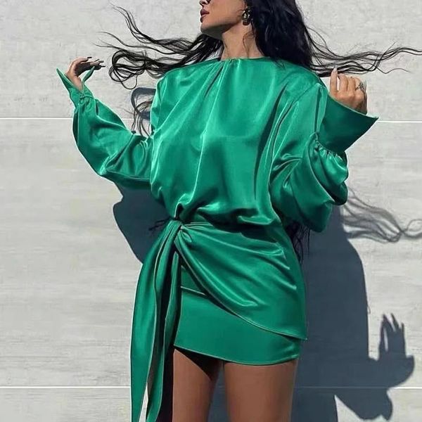 casual dresses mini dress women green summer fashion satin short o neck sundress solid long sleeve robe femme, Black;gray
casual dresses mini dress women green summer fashion satin short o neck sundress solid long sleeve robe femme, Black;gray