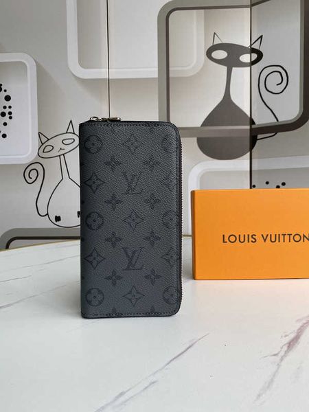 m63095 zipper wallet bumbags long wallet chain wallets purse clutches evening pouches mini belt bags, Red;black
m63095 zipper wallet bumbags long wallet chain wallets purse clutches evening pouches mini belt bags, Red;black