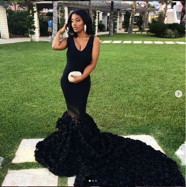 black long mermaid prom dresses sleeveless sweep strain v neck flowers formal evening gowns party dress, White;black
black long mermaid prom dresses sleeveless sweep strain v neck flowers formal evening gowns party dress, White;black