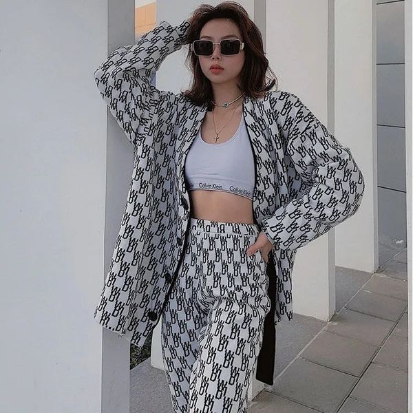 tracksuits fashion sport suit letter knitting cardigan 2021 loose coat high waist wide leg pants slim two piece set, Gray
tracksuits fashion sport suit letter knitting cardigan 2021 loose coat high waist wide leg pants slim two piece set, Gray