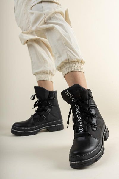 boots 2021 women's winter soft shoes, black female motorcycle lace up platforms women white snow fashion lady
boots 2021 women's winter soft shoes, black female motorcycle lace up platforms women white snow fashion lady