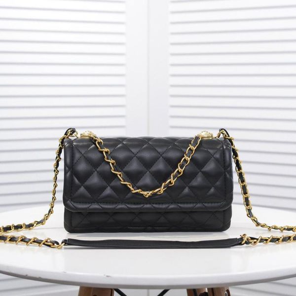 evening bags 2021 custom clutch luxury handbags women designer sheepskin diamond fashion brand small purse ladies shoulder bag
evening bags 2021 custom clutch luxury handbags women designer sheepskin diamond fashion brand small purse ladies shoulder bag