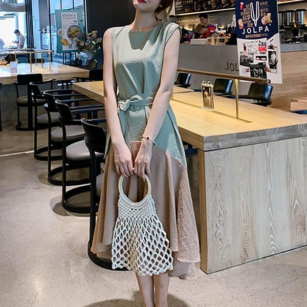casual dresses for women 2021 summer fashion elegant temperament round neck high waist splicing lacing belt midi dress, Black;gray
casual dresses for women 2021 summer fashion elegant temperament round neck high waist splicing lacing belt midi dress, Black;gray