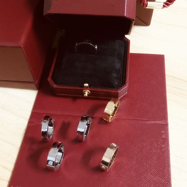 fashion love zircon ring couple models screw ring titanium steel v rings couple rose gold women's ring whith box, Silver
fashion love zircon ring couple models screw ring titanium steel v rings couple rose gold women's ring whith box, Silver