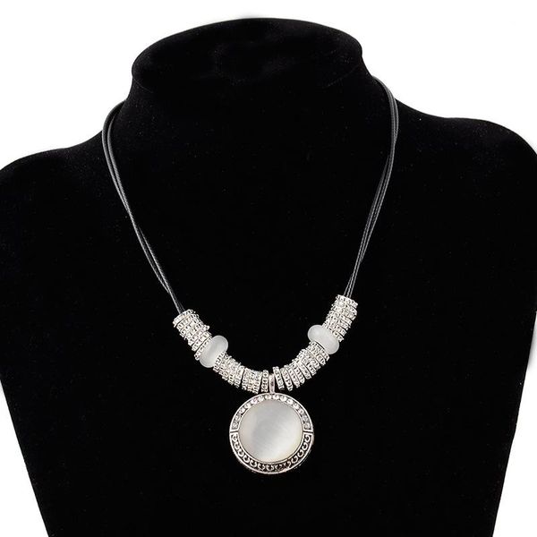 pendant necklaces (6pcs /lot) classically retro luxury cat's eye inlaid bling rhinestone leather cord necklace sweater chains, Silver
pendant necklaces (6pcs /lot) classically retro luxury cat's eye inlaid bling rhinestone leather cord necklace sweater chains, Silver