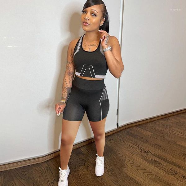 women's tracksuits 2021 summer european and american fashion casual commuter print sports two-piece set, Gray
women's tracksuits 2021 summer european and american fashion casual commuter print sports two-piece set, Gray