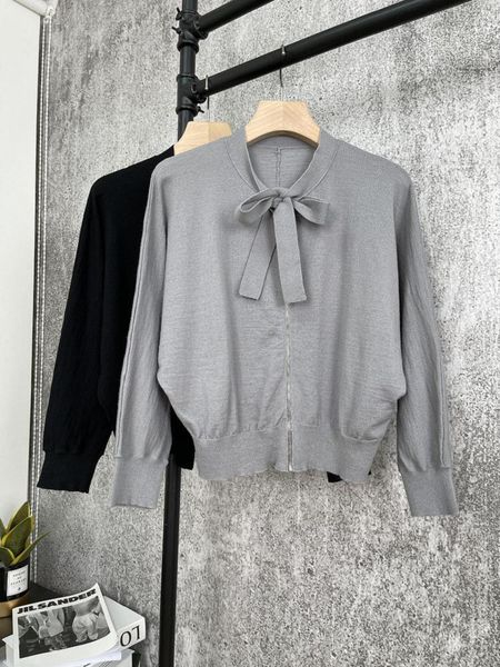 2021 spring new bow wool knitwear women fashion casual zipper cardigan coat, White;black
2021 spring new bow wool knitwear women fashion casual zipper cardigan coat, White;black