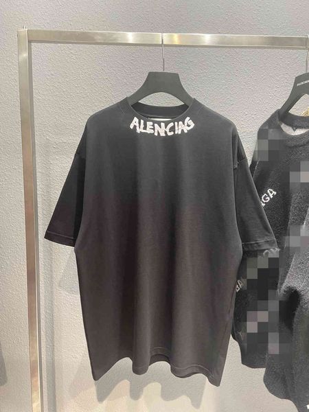 high version trendy 2021ss spring / summer new short sleeve t-shirt thread letter printing loose neckline unisex, White;black
high version trendy 2021ss spring / summer new short sleeve t-shirt thread letter printing loose neckline unisex, White;black