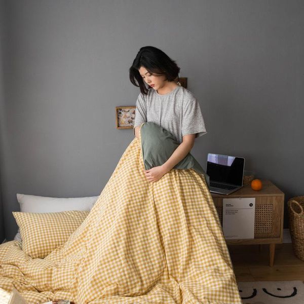 bedding sets frosted solid color simple quilt cover suitable for single double bed down duvet nordic dormitory household
bedding sets frosted solid color simple quilt cover suitable for single double bed down duvet nordic dormitory household