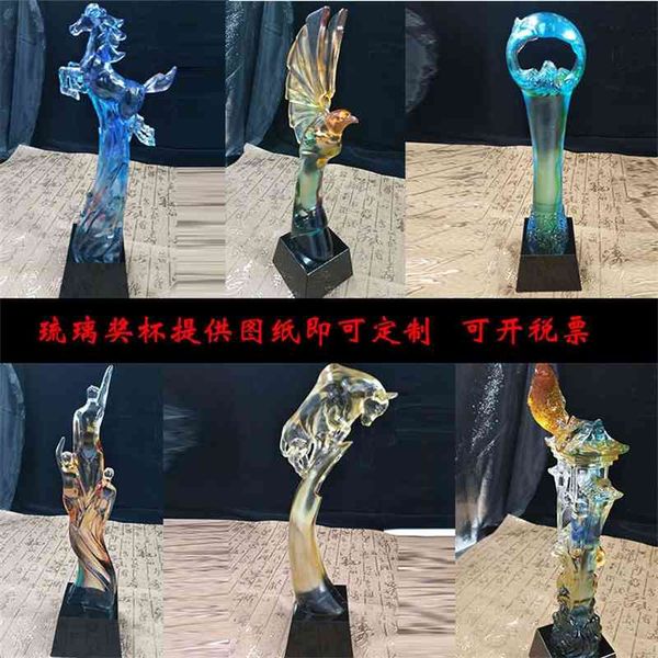 the high-grade glass trophy is a success, and crystal handicraft gift ornament company gives gifts to the dragon
the high-grade glass trophy is a success, and crystal handicraft gift ornament company gives gifts to the dragon