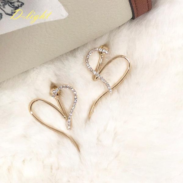 romantic love heart gold color zircon copper earring beautiful shiny lady women wedding jewelry banquet party gift accessory dangle & chande, Silver
romantic love heart gold color zircon copper earring beautiful shiny lady women wedding jewelry banquet party gift accessory dangle & chande, Silver