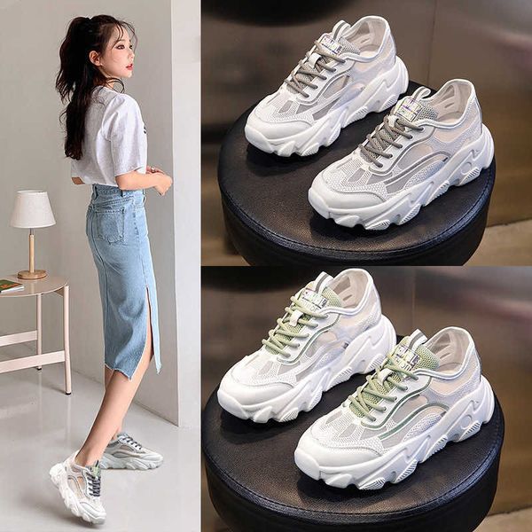 2021 spring and summer breathable daddy shoes women's thick soled running ice silk leather flat heel sports
2021 spring and summer breathable daddy shoes women's thick soled running ice silk leather flat heel sports