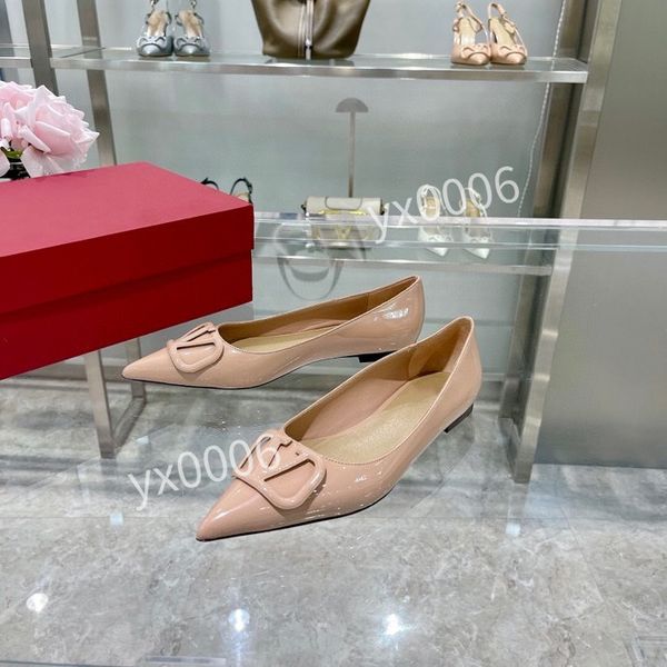 2021 triple mens casual shoes blue yellow grey white black jade burgundy navy trainer lime pink men women sneak yh211130, Red;white
2021 triple mens casual shoes blue yellow grey white black jade burgundy navy trainer lime pink men women sneak yh211130, Red;white