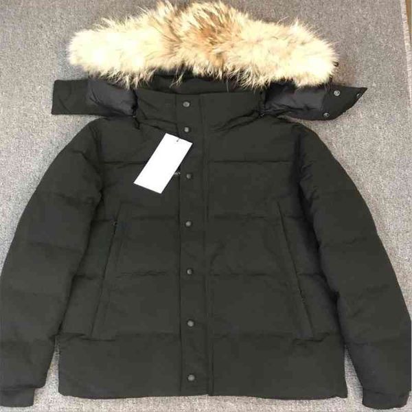 Men Wyndham Down Parka Removable Fur Ruff Winter et Fusion Fit Warm Coat Digner Women Exterior Interior Pockets Zipper Stretch Rib Cuff, Black
Men Wyndham Down Parka Removable Fur Ruff Winter et Fusion Fit Warm Coat Digner Women Exterior Interior Pockets Zipper Stretch Rib Cuff, Black
