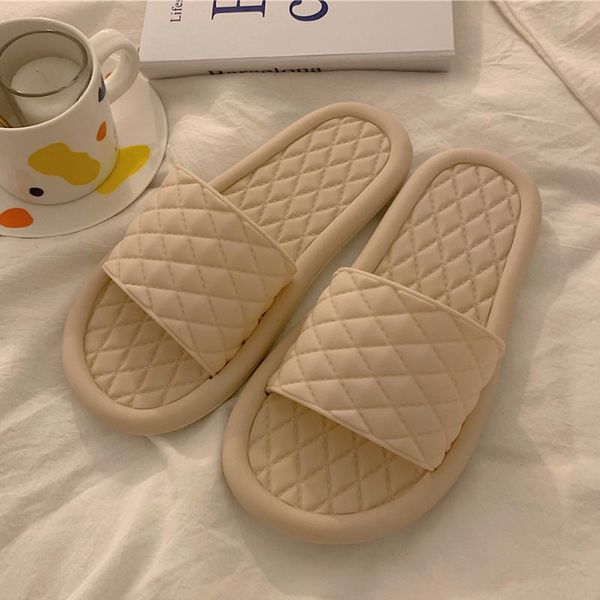 slippers sandals and female summer 2021 net red fashion simple trendy flat soft bottom solid color fashion., Black
slippers sandals and female summer 2021 net red fashion simple trendy flat soft bottom solid color fashion., Black