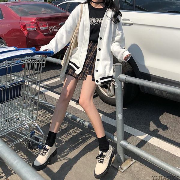 color autumn and winter high waist short skirt women's korean prep style girl school plaid shorts, White;black
color autumn and winter high waist short skirt women's korean prep style girl school plaid shorts, White;black