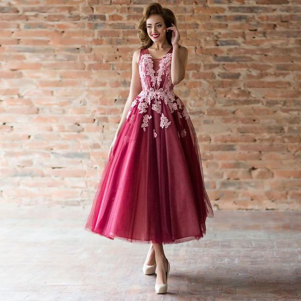 party dresses weilinsha burgundy a-line prom cap sleeve v-neck lace applique ruched tulle robe de mariage evening dress, White;black
party dresses weilinsha burgundy a-line prom cap sleeve v-neck lace applique ruched tulle robe de mariage evening dress, White;black