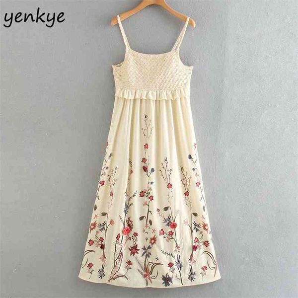 vintage patchwork floral embroidery dress women backless sleeveless a-line long fashion female summer party 210514, Black;gray
vintage patchwork floral embroidery dress women backless sleeveless a-line long fashion female summer party 210514, Black;gray