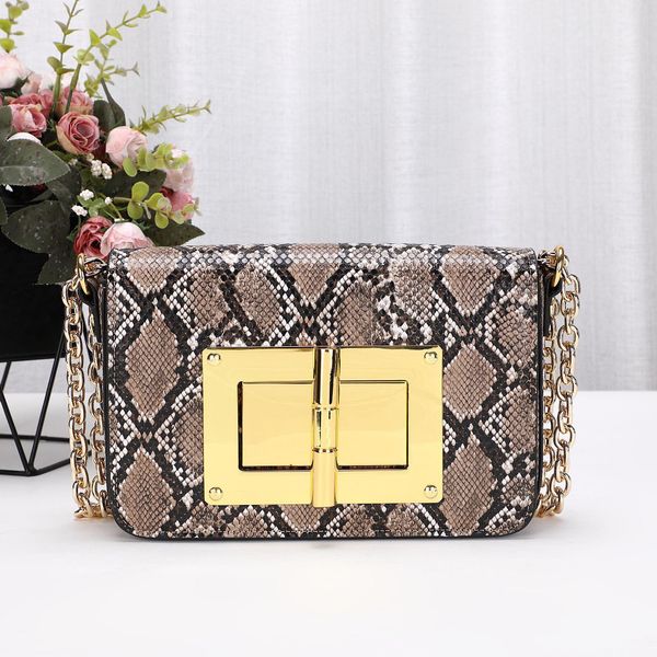 women's bag shoulder tara real leather bag simple all-match ford tofu light luxury tom messenger leisure 24cm*7cm*15.5cm a1
women's bag shoulder tara real leather bag simple all-match ford tofu light luxury tom messenger leisure 24cm*7cm*15.5cm a1