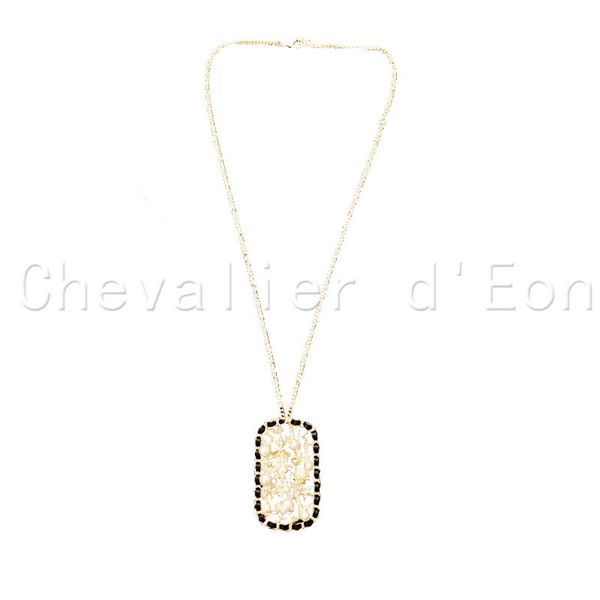 pendant necklaces chevalier d'eon original brand design square letter necklace for women's fashion casual jewelry holiday gifts, Silver
pendant necklaces chevalier d'eon original brand design square letter necklace for women's fashion casual jewelry holiday gifts, Silver