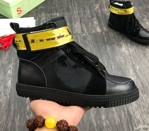 running shoes wholesale 20ss 21ss designer for men quality genuine leather off sport brand walking white sneaker size 5-12 a1
running shoes wholesale 20ss 21ss designer for men quality genuine leather off sport brand walking white sneaker size 5-12 a1