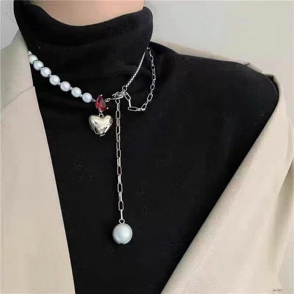 pendant necklaces heart-shaped multi-part necklace 2021 women's reflective pearl, Silver
pendant necklaces heart-shaped multi-part necklace 2021 women's reflective pearl, Silver