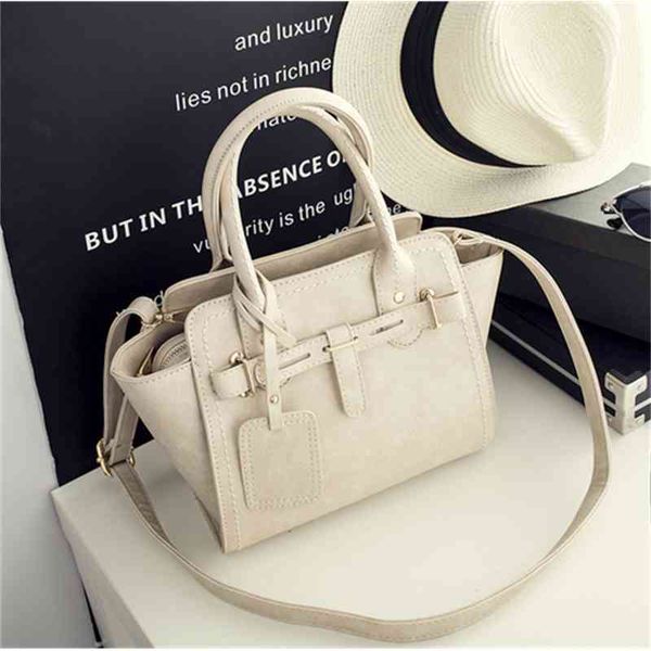 fashion handbag, crossbody big bag, 2021 new styling women's bag 
fashion handbag, crossbody big bag, 2021 new styling women's bag