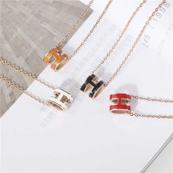 women's stainless steel necklace, letter h pendant, large design, luxury aesthetic gift, 2021, Silver
women's stainless steel necklace, letter h pendant, large design, luxury aesthetic gift, 2021, Silver