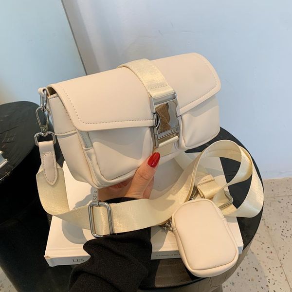 evening bags handbags 2021 fashion female tote bag quality pu leather women's designer handbag chain shoulder messenger
evening bags handbags 2021 fashion female tote bag quality pu leather women's designer handbag chain shoulder messenger