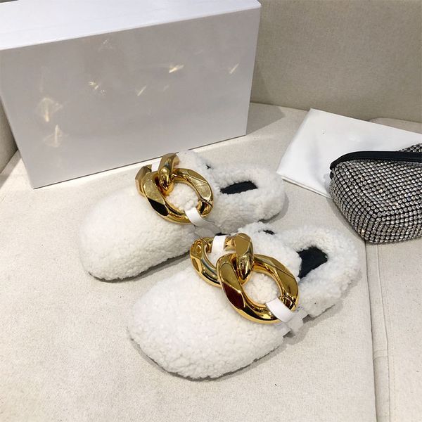 2021 baotou slippers leather metal chain wear-resistant flat sandals women casual size 35-41 hairy jelly basketball shoes retro luxurys desi, Black
2021 baotou slippers leather metal chain wear-resistant flat sandals women casual size 35-41 hairy jelly basketball shoes retro luxurys desi, Black