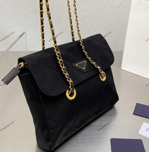luxury designers women shoulder bag fashion nylon parachute fabric handbag cross body bags handbags totes with 5 color
luxury designers women shoulder bag fashion nylon parachute fabric handbag cross body bags handbags totes with 5 color