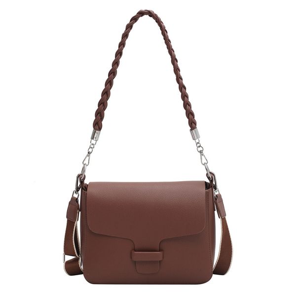 2022 new women's bag pengpeng square button small square one shoulder underarm cross-body tofu bags
2022 new women's bag pengpeng square button small square one shoulder underarm cross-body tofu bags