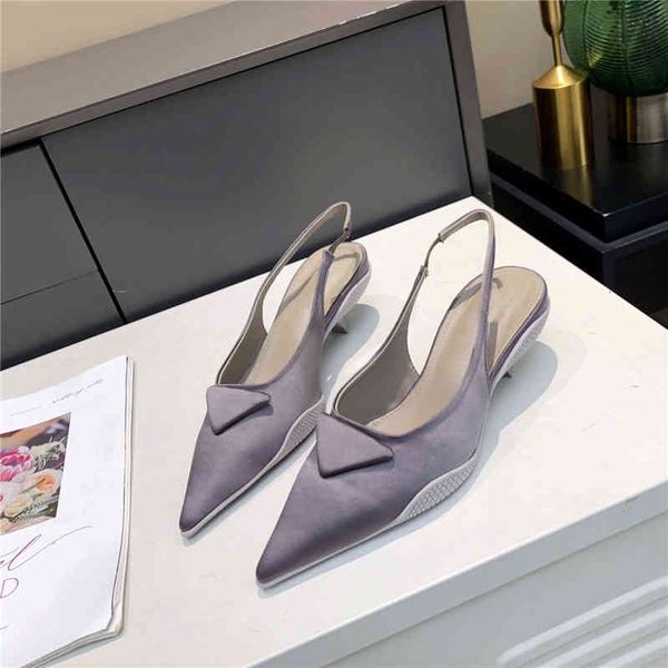 women designer sandal highs heels pointed high heel letter triangle slippers fashion dress shoes flat ankle strap sandals with box, Black
women designer sandal highs heels pointed high heel letter triangle slippers fashion dress shoes flat ankle strap sandals with box, Black