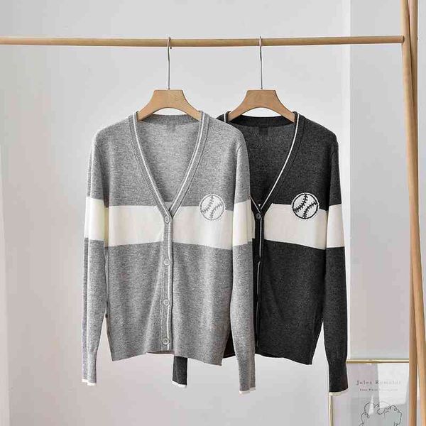 tb college style v-neck long sleeve aging cardigan autumn and winter contrast color versatile cashmere warm outside with women's sweate, Black
tb college style v-neck long sleeve aging cardigan autumn and winter contrast color versatile cashmere warm outside with women's sweate, Black