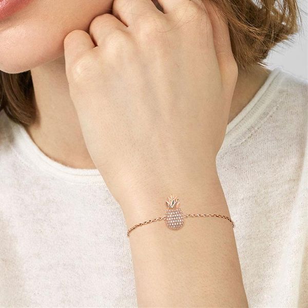 charm bracelets 2021 women's fashion rose gold/silver zircon pineapple plated bracelet ladies environmentally copper cute gifts, Golden;silver
charm bracelets 2021 women's fashion rose gold/silver zircon pineapple plated bracelet ladies environmentally copper cute gifts, Golden;silver