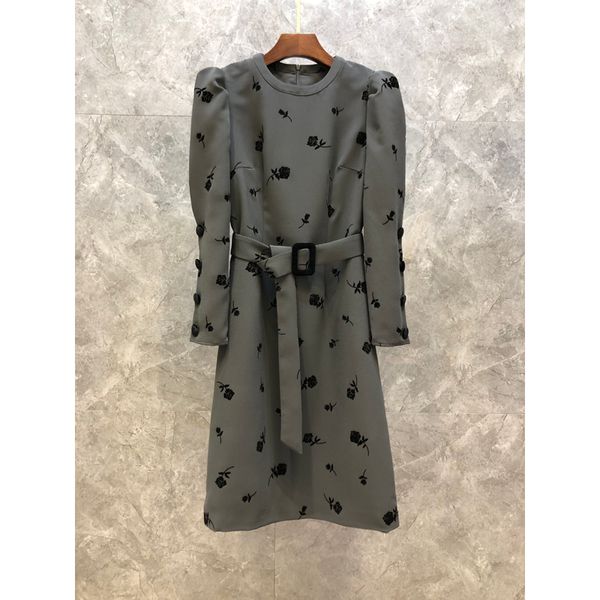 french minority rose printed dress womens autumn european goods new cinched mid-length dress, Black;gray
french minority rose printed dress womens autumn european goods new cinched mid-length dress, Black;gray