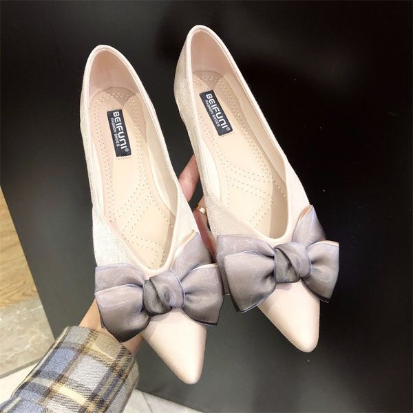 Bow Flats Shoes Women Pointed Toe Slip On Casual Shoes 2021 Spring New Female Flats Shoes Sneakers Bling Elegant Womens Shoe, Beige
Bow Flats Shoes Women Pointed Toe Slip On Casual Shoes 2021 Spring New Female Flats Shoes Sneakers Bling Elegant Womens Shoe, Beige