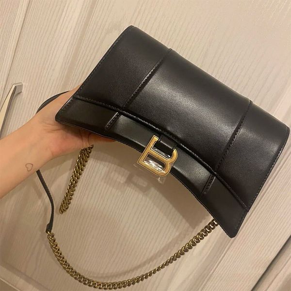 75% off luxury handbag 2021 new women's trend chain hourglass b-button crocodile grain leather one shoulder slant span bag ensx
75% off luxury handbag 2021 new women's trend chain hourglass b-button crocodile grain leather one shoulder slant span bag ensx