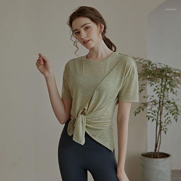 yoga outfit spring summer women's t-shirts loose comfortable short-sleeved fashion irregular fitness running training gym sports 1
yoga outfit spring summer women's t-shirts loose comfortable short-sleeved fashion irregular fitness running training gym sports 1