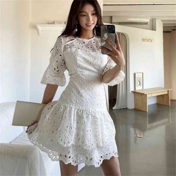 women dress temperament lace es puff sleeve hollow out ruffles vintage short high waist mini es 210603, Black;gray
women dress temperament lace es puff sleeve hollow out ruffles vintage short high waist mini es 210603, Black;gray