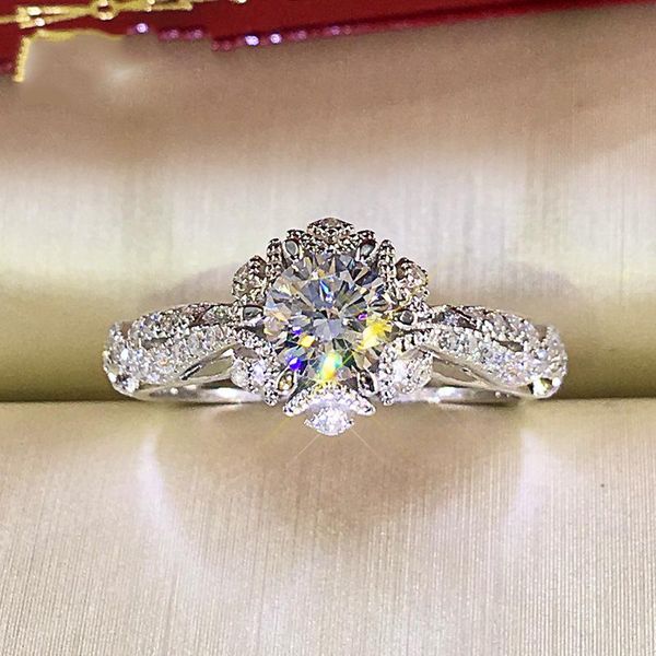 wedding rings luxury female round zirconia ring fashion classic silver gold for women dainty bridal small engagement, Slivery;golden
wedding rings luxury female round zirconia ring fashion classic silver gold for women dainty bridal small engagement, Slivery;golden