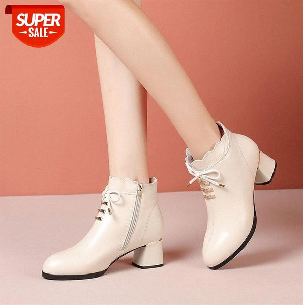 boots with skirts, children's small short boots, all-match medium-heeled fragrant wind net red single #3e9k