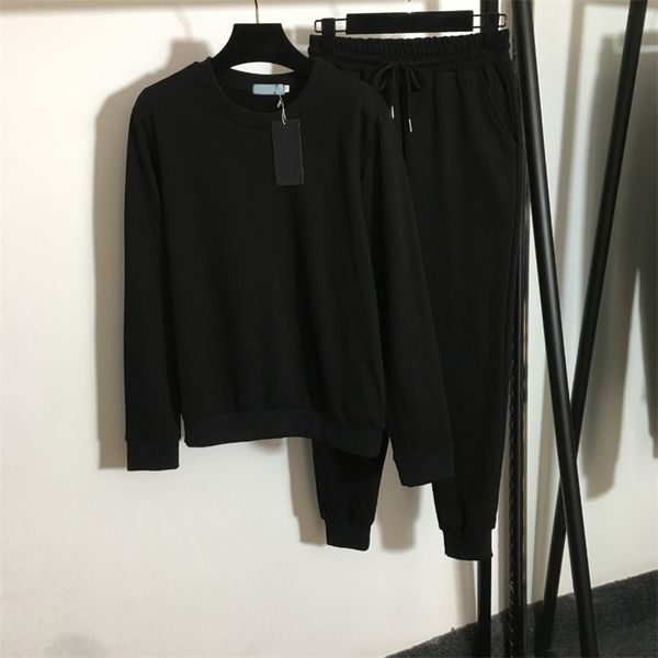 2021 autumn new brand p fashion casual sports women's long-sleeved + sweatpants two-piece suit, Black
2021 autumn new brand p fashion casual sports women's long-sleeved + sweatpants two-piece suit, Black
