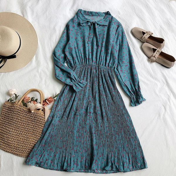 casual dresses 2021 autumn women flare sleeve pleated floral printed bow dress elegant lady elastic slim bandage strap pullover chic midi, Black;gray
casual dresses 2021 autumn women flare sleeve pleated floral printed bow dress elegant lady elastic slim bandage strap pullover chic midi, Black;gray