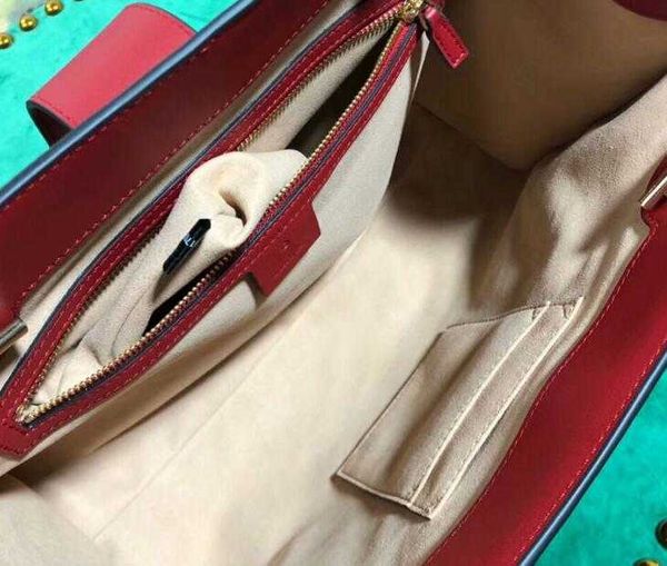 ckjersey 5a quality 479197 35cm padlock medium canvas/signature leather shoulder bag for women with dust bag
ckjersey 5a quality 479197 35cm padlock medium canvas/signature leather shoulder bag for women with dust bag