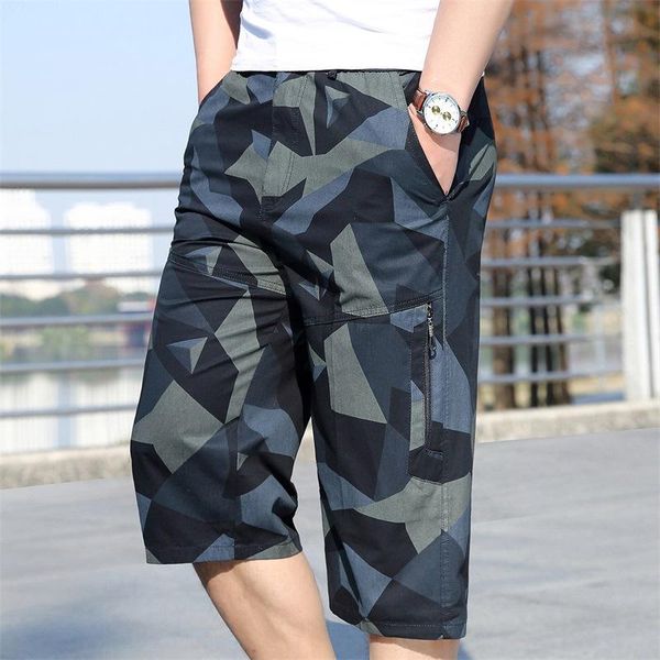 men's shorts 2021 summer camouflage military cotton elastic waist printed long cargo multi pockets trousers breeches, White;black
men's shorts 2021 summer camouflage military cotton elastic waist printed long cargo multi pockets trousers breeches, White;black