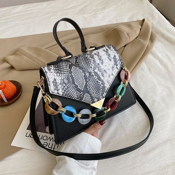 handbag 2021 snake pattern hand-held women's bag popular stone fashion chain single shoulder texture trendy messenger small square, Black;red
handbag 2021 snake pattern hand-held women's bag popular stone fashion chain single shoulder texture trendy messenger small square, Black;red