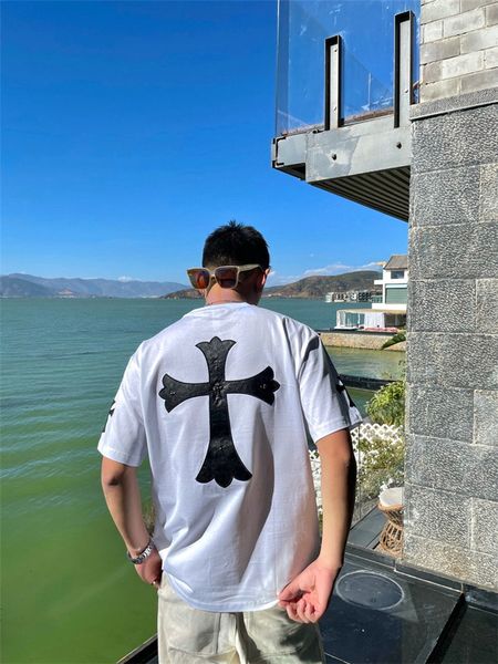taochao brand luoxin embroidery horseshoe metal cross men's and women's loose short sleeve t-shirt, White;black
taochao brand luoxin embroidery horseshoe metal cross men's and women's loose short sleeve t-shirt, White;black